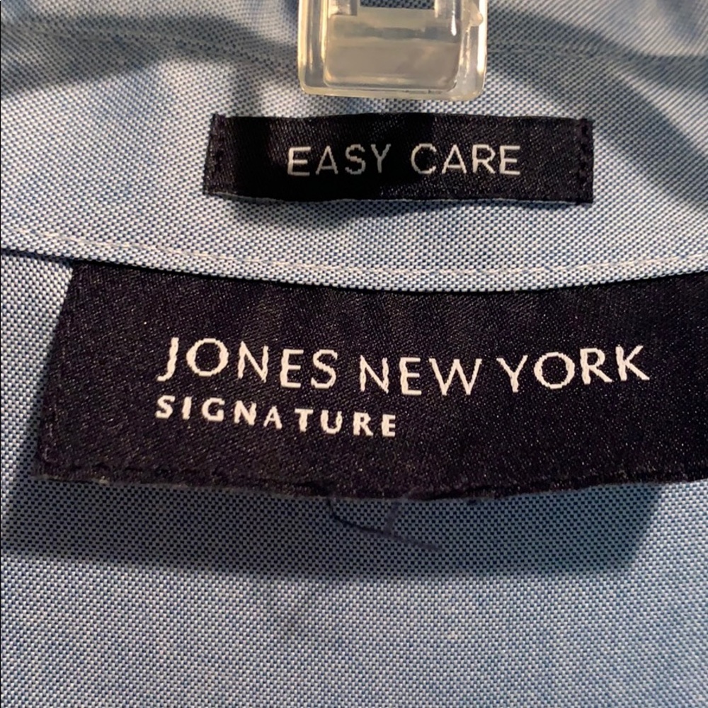“Jones NY Signature” blouse - Picture 2 of 6